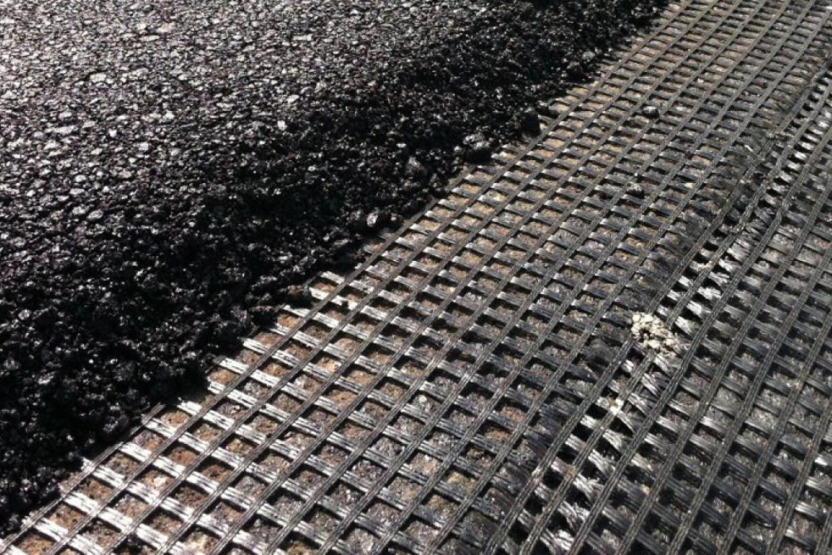 Tek Yönlü Polyester Geogrid Nedir?